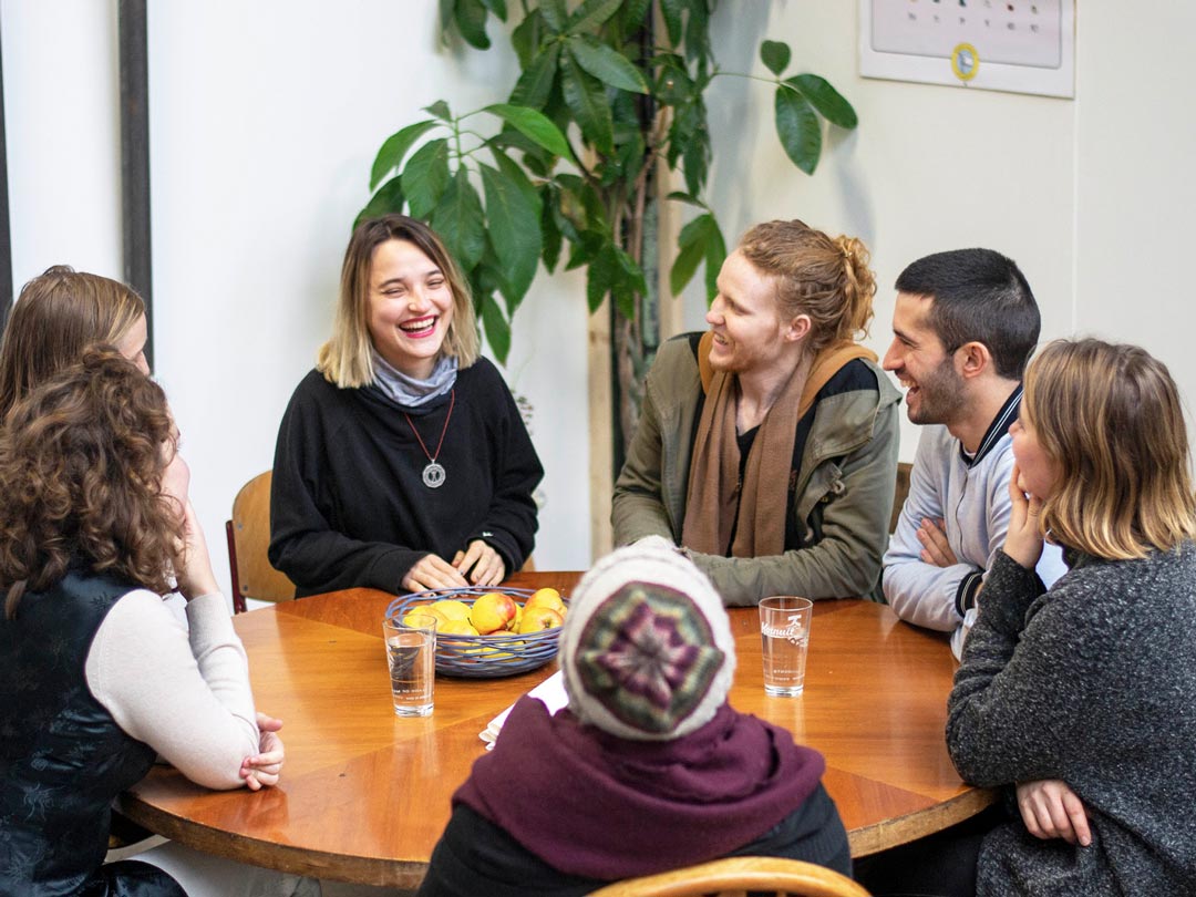 People discussing plastic recycling